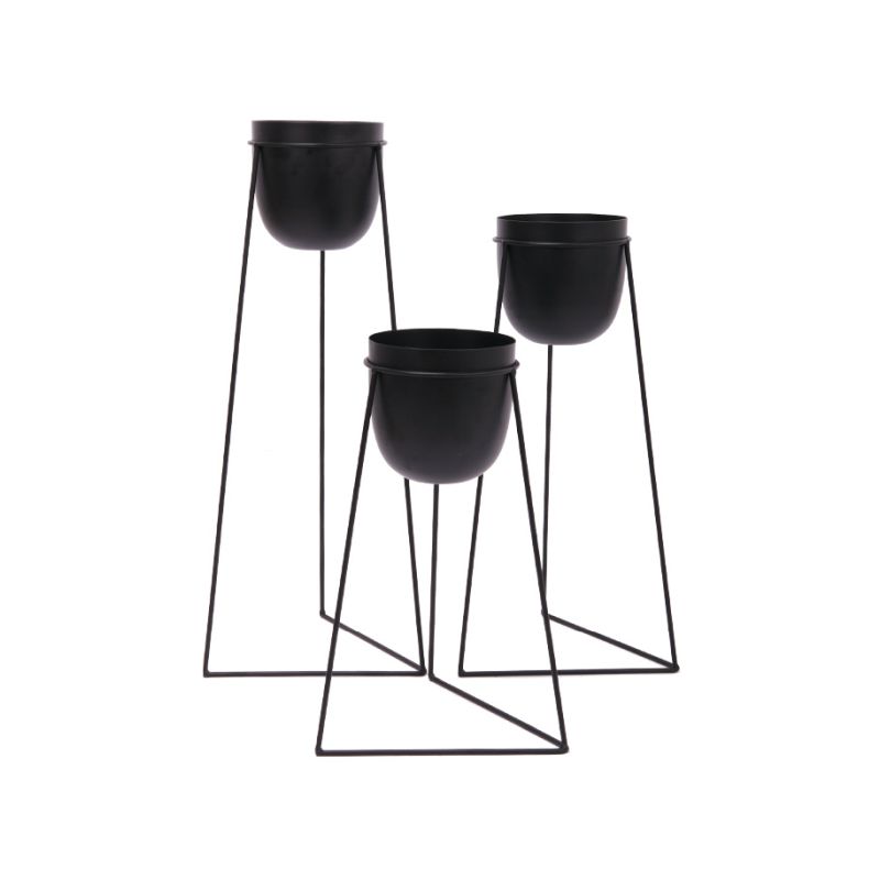 Alternative view of Set of Three Minimalist Black Metal Planters
